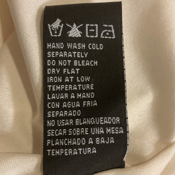 Scarlet Black and Cream Lace Dress - Picture 11 of 11